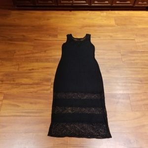 Black lace sleeveless maxi dress